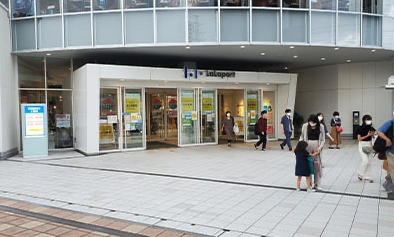 ららぽーと海老名店2F入り口の写真